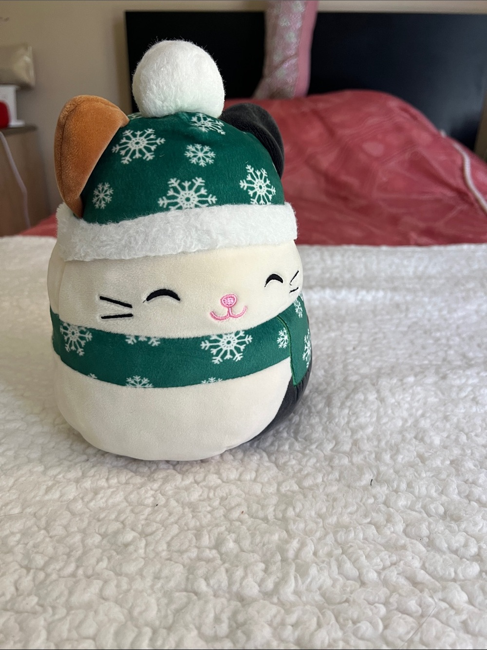 Squishmallows Holiday Cat Toy - Green Snowflake Hat & Scarf
